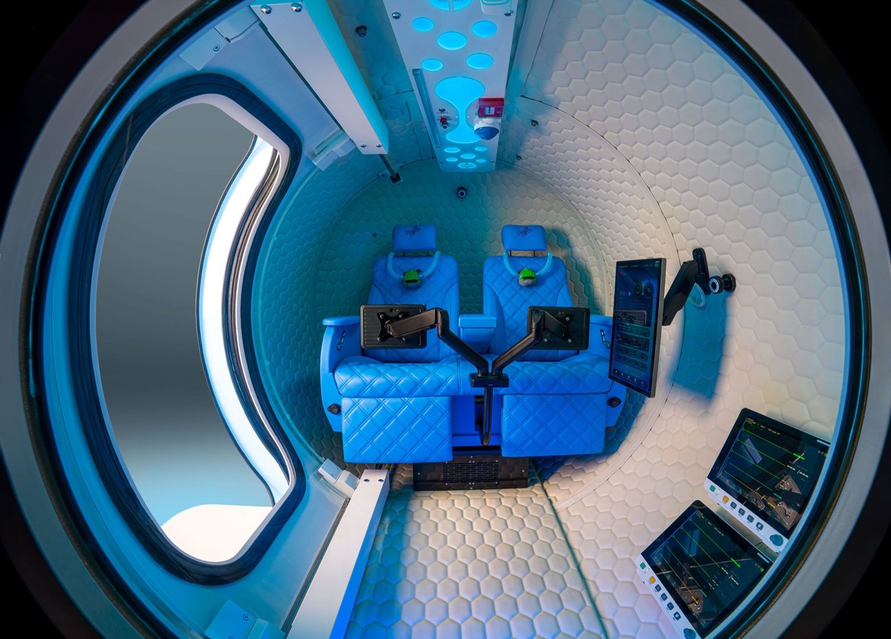 Inside a No Hype Hyperbarics chamber